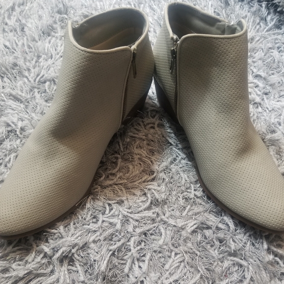 UNIONBAY ANKLE BOOTS 🙎‍♀️😍 - Picture 3 of 9